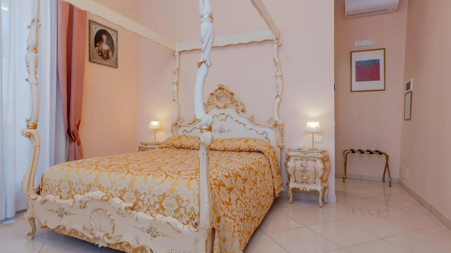 Hotel Marte Venecia 3*,