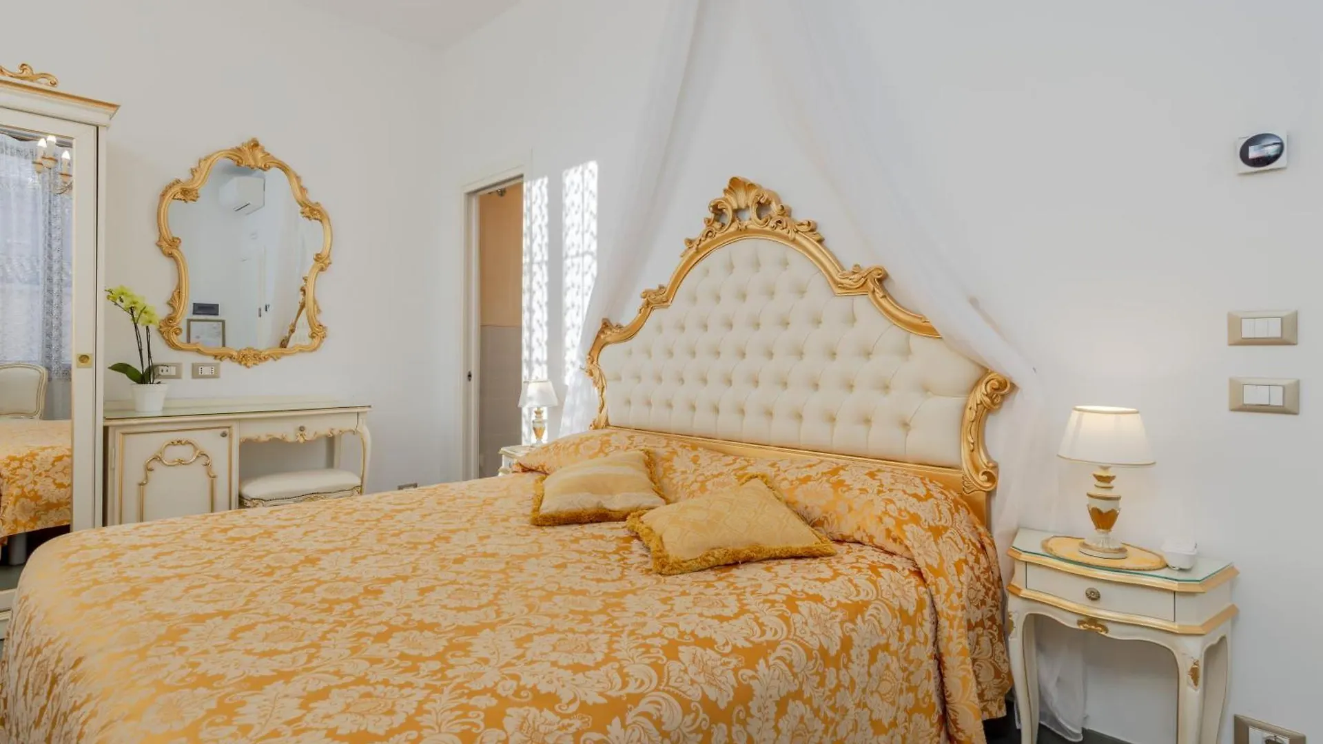 Hotel Marte Venice